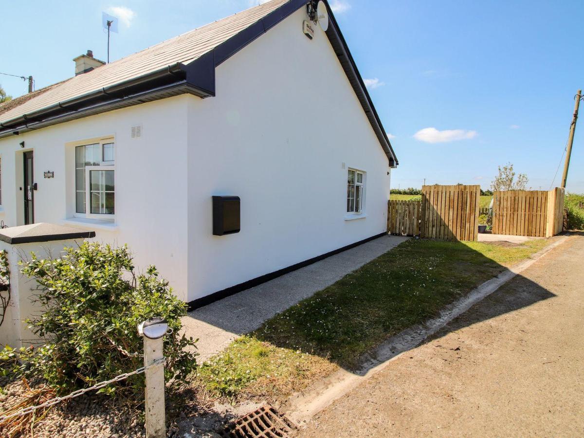 Cozy Cottage Retreat In Listowel Pet Friend Exterior photo